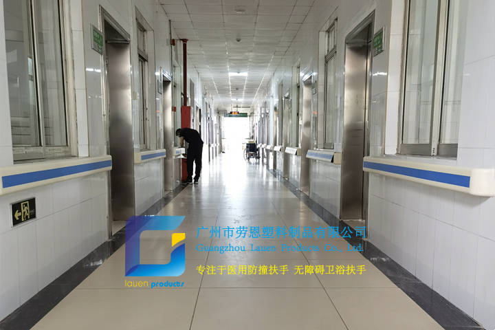 【廣東英德】想找質(zhì)量好的防撞扶手廠家報(bào)價(jià)嗎？趕緊看過來
